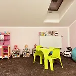 U Rodinky Apartahotel 3*